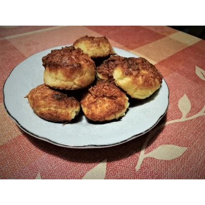 extra-sajtos-pogacsa