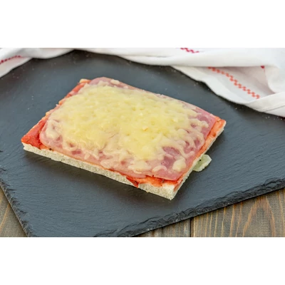 Szalámis Pizza szeletek